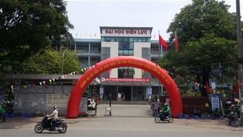 Chương trình đón tiếp sinh viên nhập học khóa D13 và C17